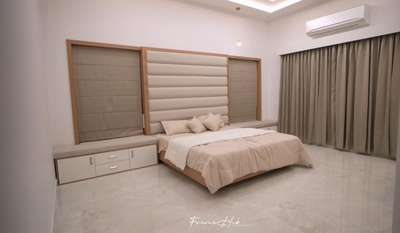 #BedroomDecor  #royalbedroom  #LUXURY_BED  #InteriorDesigner  #Architectural&Interior