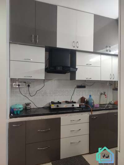 Modular kitchen site completed at MR 10 Shalimar Shwayam Indore By VDS Interiors.
 #KitchenInterior  #LUXURY_INTERIOR  #homedécor  #Architectural&Interior