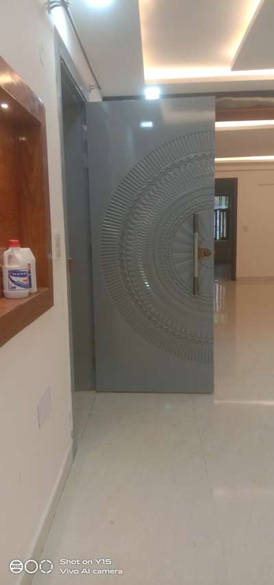 HDHMR flash door