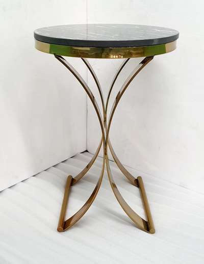 *SS Golden Centre Table *
SS table with Golden Pvd Finishing