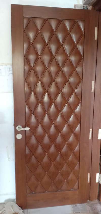any one required solid wooden door please coll 8178005326