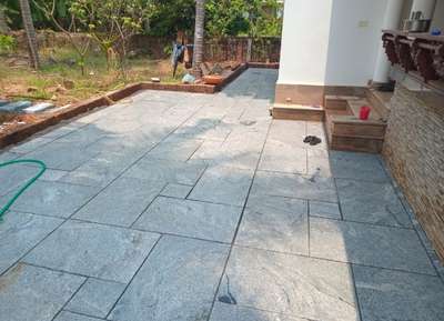 work finished 
kannur payyannur aandam kovil
Bangalore stone 3 size
3/2,2/2,1/1
thickness 50mm