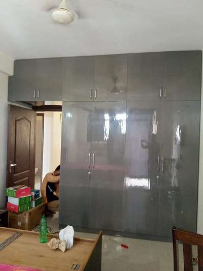 #modular wardrobe #newfurniture #ModularKitchen #kolo #latestkitchen #lowbudget #carpentar #all furniture work #contractor #InteriorDesigner #2024kitchen