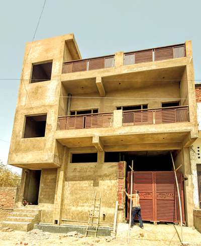 Complete structure work #qualityconstruction #completed_house_construction #timelycompletion #neat&clean #strength #budgethomeplan #onlystructure
#structureworkonly