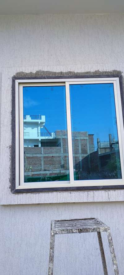 Aluminum window