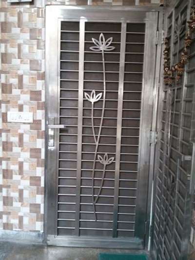 304 grade jindal steel safty door