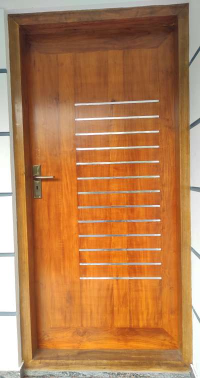 #FrontDoor  #newwork  #newmodal  #TeakWoodDoors  #teakwood  #sale  #trendingdesign  #simple  #lowcost  #simple

more details person message me