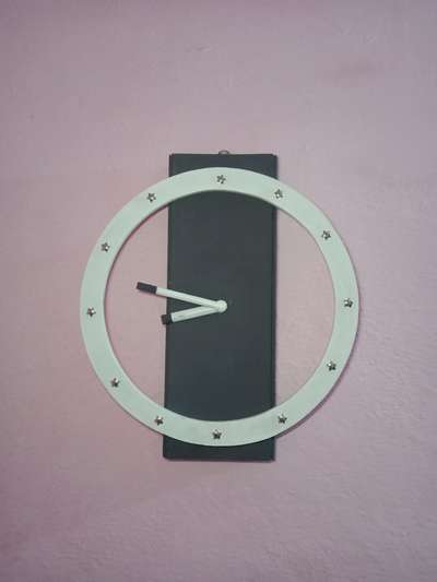 hend made wall clock