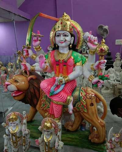 lord Durga Mata status
size....3feet
price.. 60000₹