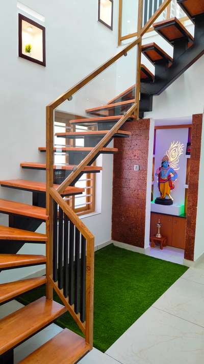 Location: Kizhakkumpattukara, Thrissur dist


#StaircaseDecors #WoodenStaircase #Poojaroom #Thrissur #happyhome #InteriorDesigner #Interior_Work #HouseDesigns