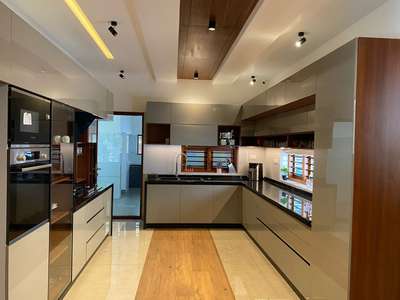 #ModularKitchen #KitchenInterior #interiorcontractors