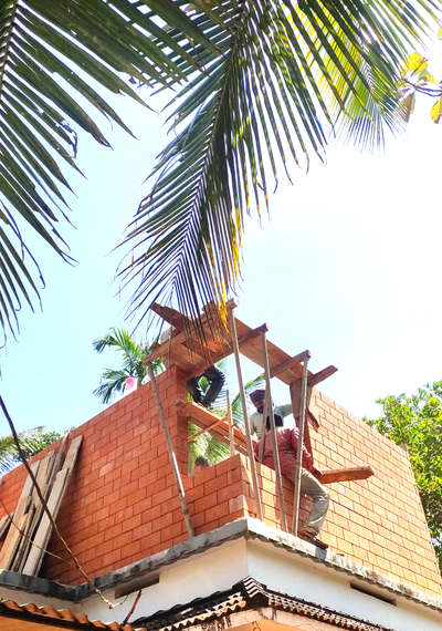 interlock mudblock work

#mudblock 
#interlockbrick 
#HouseRenovation 
#cornerwindow