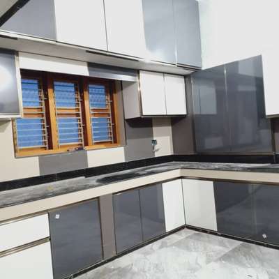 aluminium kitchen Thrissur
mob :7907544304
സൈറ്റ് വിസിറ്റിംഗ് ചാർജ് , ട്രാവൽ എസ്പെൻസ് ഒന്നും ഈടാക്കുന്നതല്ല . • നിങ്ങളുടെ ആവശ്യപ്രകാരം അനുയോജ്യമായ ഡിസൈൻ തിരഞ്ഞെടുക്കാം . • ബഡ്ജറ്റിനു അനുസരിച്ച് ഡിസൈനിലും മെറ്റീരിയൽസിലും മാറ്റം വരുത്താം . • ഡ്രെസ്സിങ് ടേബിൾ , മേക്കപ്പ് ടേബിൾ , ബെഡ്റൂം കപ്പ്ബോർഡ് , ഡ്രസ്സ് ഷെൽഫ് , ക്യാഷ് / ഗോൾഡ് സേഫ് ഇതെല്ലാം ഒരു കബോർഡിന്റെ ചിലവിൽ ചെയ്യാം . കാലങ്ങളോളം ഈടുനിൽക്കുന്ന SS ഫിറ്റിംഗ്സ് , അലൂമിനിയം ചാനലുകൾ , ഷീറ്റുകൾ ഒക്കെ ഉപയോഗിക്കുന്നത് കൊണ്ട് ചിതലരിക്കില്ല . #InteriorDesigner  #KitchenIdeas  #LargeKitchen  #KitchenCabinet