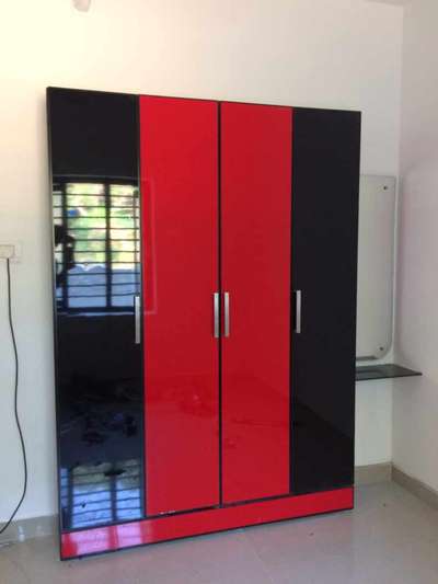 wardrobes in alumin multi color