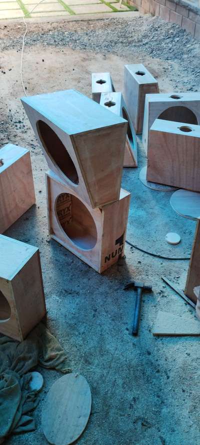 #touristbus #speakerbox  #woodenbox #woodendesign   # woodwork
 #woodenartwork #creativeminds