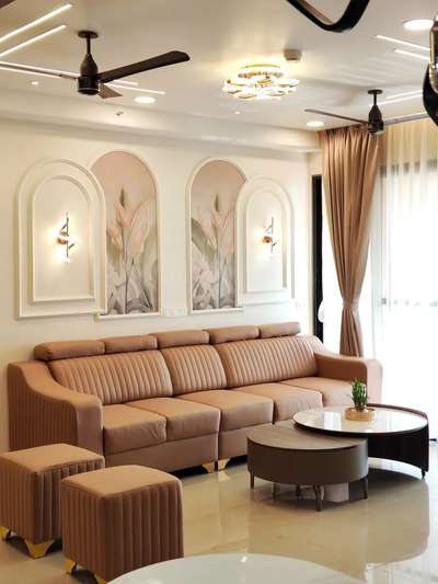 LIVING ROOM 🔥

LIVING ROOM 💝

FOLLOW FOR MORE : @dt_furnitur 

TARUN VERMA :

#tarun_dt #dt_furniture 
#interior #interiordesign 
#livingroom #loures #alablaster #sofa #trending #furniture #indore #lovemyinterior