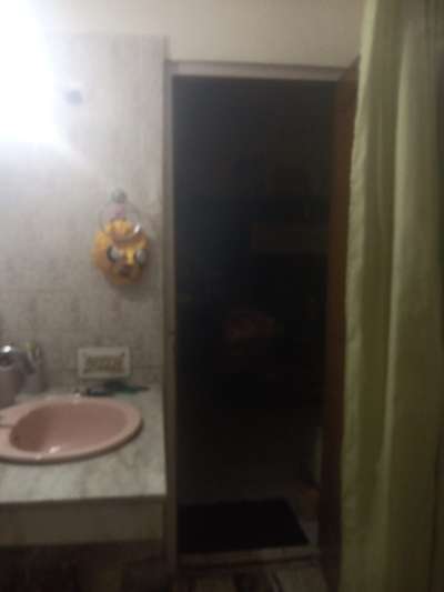 am a home owner in Neb Valley opposite Saket,south Delhi 110068 , we have three Bathroom in our house size 8×5 squre feet each , which we are wanting to re design and rebuild and we have 1   space for New Bathroom ,we need to build .Hence we are looking for a Contractor who gets  all 4 Bathroom completed with material and labour including PVD fittings ,5×8 tiles