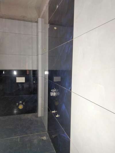 bhathroom tiles work