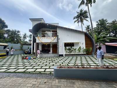 Locatio:Paripally Kollam
Area:2300sqrft
Client name: Rajith