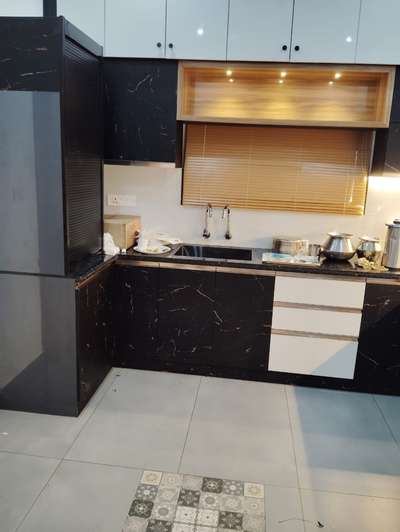 #ModularKitchen #modular #KitchenCabinet #KitchenRenovation #InteriorDesigner #KitchenInterior #multiwood #wpcwork #wpcinterior #multiwoodcounter #Designs