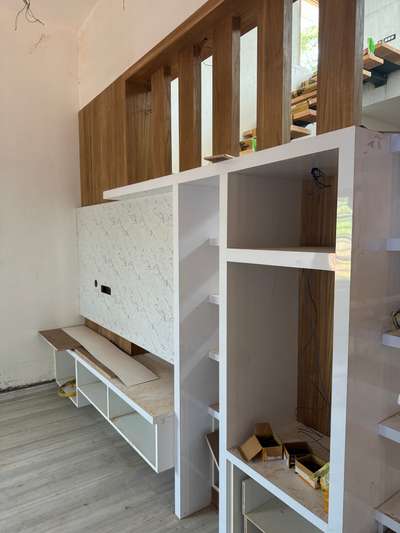 Interior site on going #LivingroomDesigns #partitiondesign  #KitchenIdeas  #InteriorDesigner  #StaircaseDecors #Woodendoor