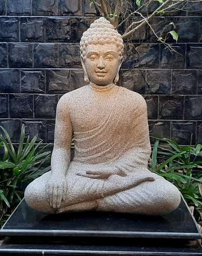 #stone finish Budha sculpture
 #Budha
 #budhahead 
 2.5 feet cement