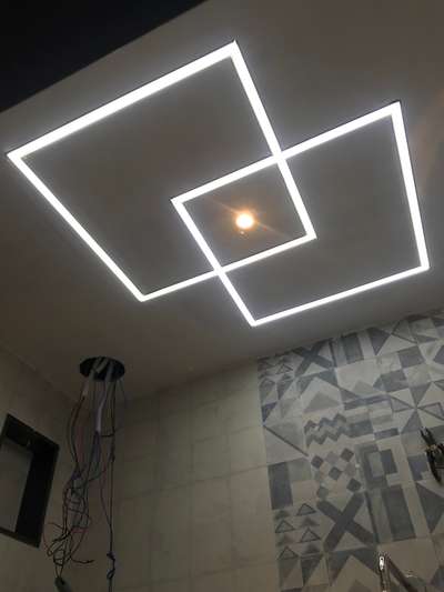 Bathroom room 👍






 #ElevationHome  #CivilEngineer  #engineers  #Electrician  #DiningTableAndChairs  #Mattresses  #Indore