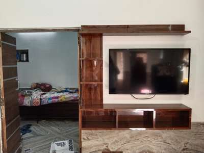 price 7000 TV unit for sale