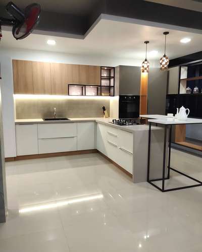 showroom pic