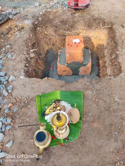 #chottanikkara #RNbuildingdesigners #stonelayingceremony #newproject #HouseConstruction #Contractor