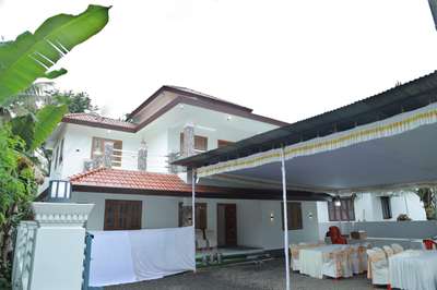 *Furnished House*
Near Mediacl College Kottayam 
Fully Furnished House with 3 Kitchen
12.45 Cent 
Rate: 1.6 Cr
2 Floor House with Open Terrace and Balcony
5 Bedroom attached with Wash Room 
2980 Sq.feet 
From Location to Mediacl College 1.5 Km 
From Location to Nearest Railway Station 8 Km
Contact: 8606159223