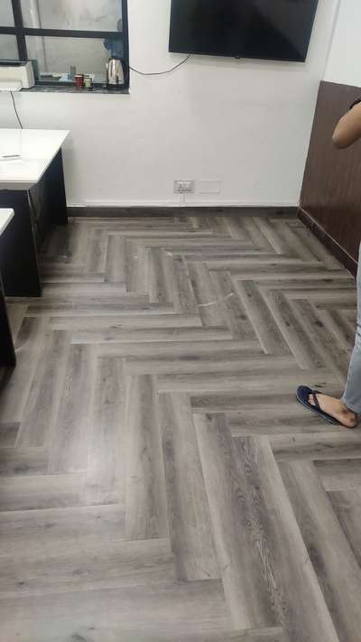 herringbone vinyl planks