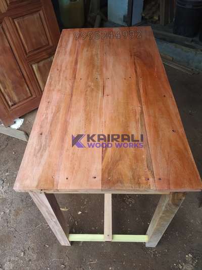 Ironing wooden table
നാടൻ മരങ്ങൾ ഉപയോഗിച്ച് നിർമ്മിച്ചത് #ironstand