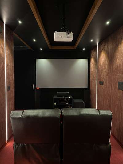 #screen#projector#amplifier#box#soundsystem# plan#architecture#ac#ceiling#interior#flooring#lighting#