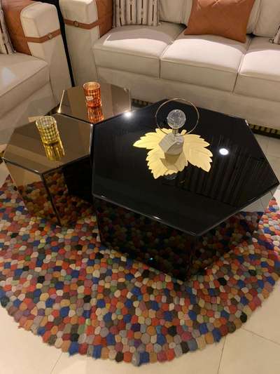 #Centretable #glasswork #homedecor #interior #modularfurniture #trendingdesign #LivingRoomSofa #gurugram #csinteriors #wearethebest #followforfollowback #likeforlikes