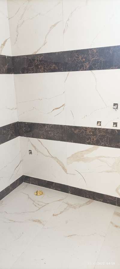 #BathroomTIles #BathroomDesigns