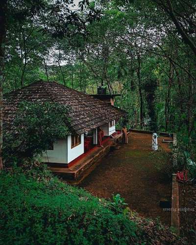 #TraditionalHouse #oldhomes #naturelove
3D എക്സ്റ്റീരിയൽ & ഇൻഡീരിയൽ ഉപഭോക്താവിന്റെ ഇഷ്ടാനുസരണം ഉയര്‍ന്ന ഗുണമേന്മയിൽ ചെയ്തു കൊടുക്കുന്നു.