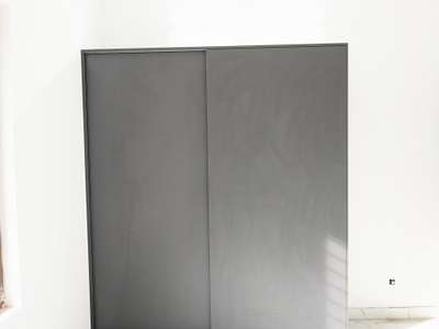 Sliding wardrobe