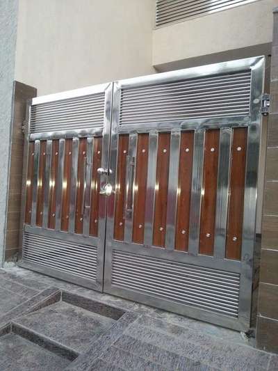 *men steel gate*
safety door  sliding gate main gate