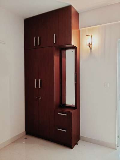 #HDHMR #WardrobeIdeas #apparrmentinterior #CONFIDENTGROUP #kakkanad #InteriorDesigner #fancylighting