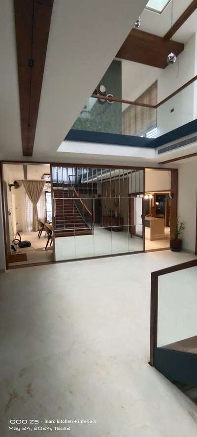 partition wall  #partitiondesign  #InteriorDesigner  #hallspace  #LivingRoomTable  #roompartition