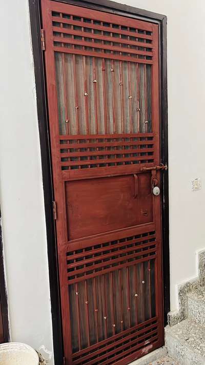 Iron door fancy design  #Steeldoor i #irondoors