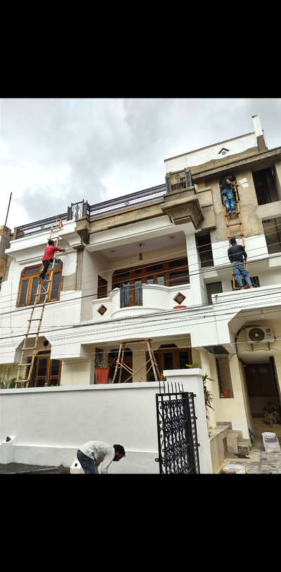 House construction project design and constructed by Mr Repair.

#constructionsite #WallPainting #HouseConstruction #constructioncompany #HouseDesigns #houseconstructioncivil #StructureEngineer #Architect #completed_house_project  #projectmanagement #propertydevelopers #constructionsite