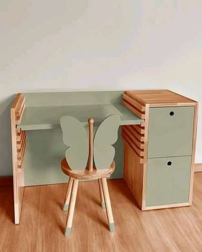 #Carpenter Best study table  #Carpenter