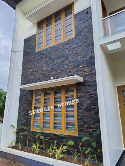 Completed site@ Ranni     



#Exterior #Compound wall #stone_cladding #cladding  #claddingstone #naturalstone #veedupani # Architect