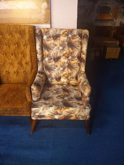 accent chair