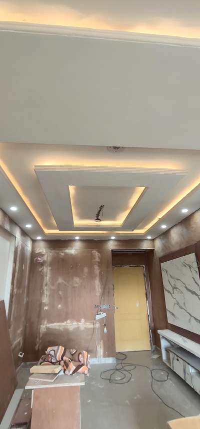 faridabad me pop false ceiling ka kaam krwana hai 500sqft kaam hai jo bhai achha kaam kr skta hai wahi baat kare 
aap apne kaam ki photo muje what's up kr dena 9871327257