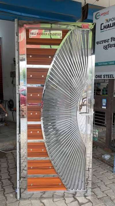 ss stee door.. modern safety doors.
🤷‍♂️🙏📞📞 contact number 👉👇
Bismillah fabrication 8285562500
.
location khureji khas Krishna Nagar
.
 #steeldoors  #safetydoor  #steeldoordesigns  #steelgatedesign  #steelkoloapp
 #koloapp  #kolopost  #kolofolowers  #koloviral  #trendingpost  #exploremore  #trendigdesign  #steelgatepohoto