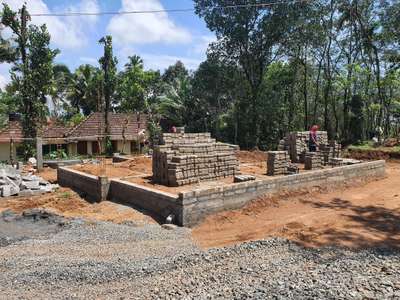 interlock brick under construction pallickathodu
kottayam
team samsthithi
