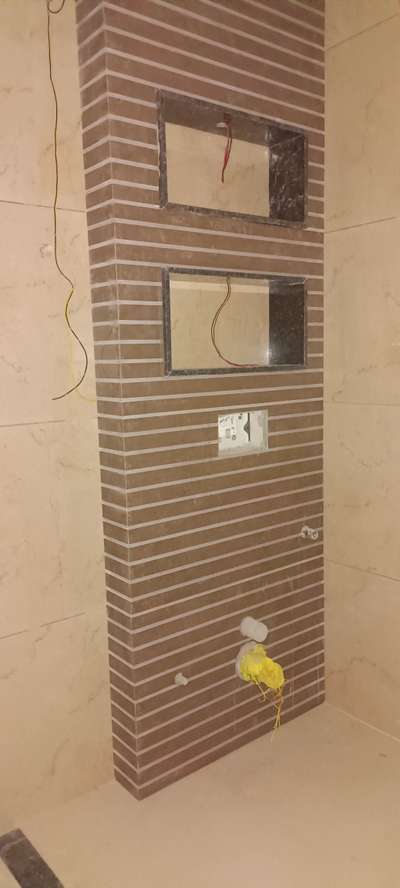 bathroom tile cladding and 0 point with Nich frame
